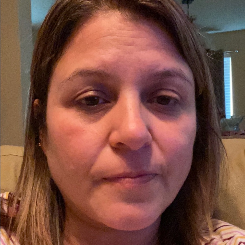 Meet your Posher, Cassandra